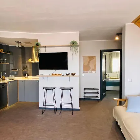 Appartement Golden Wave Surf 2 *