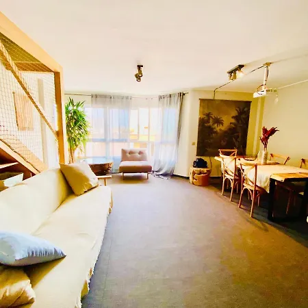 Golden Wave Surf 2 Apartment *