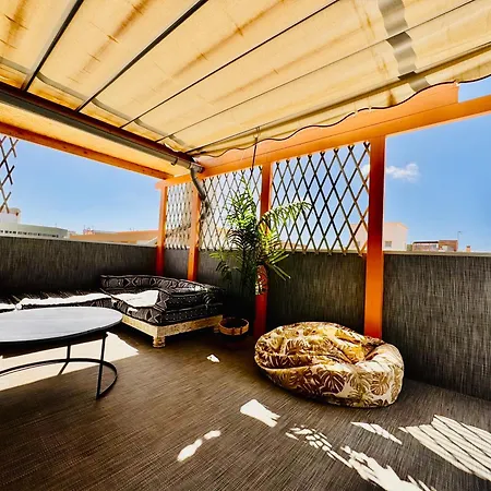 Golden Wave Surf 2 Corralejo